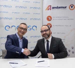 Andamur firma un acuerdo con Endesa X para la instalación de cargadores rápidos y ultrarápidos en todas las estaciones de servicio españolas de la compañía