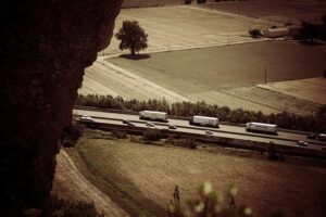 Transportar no consiste en llevar mercancías de un lado a otro