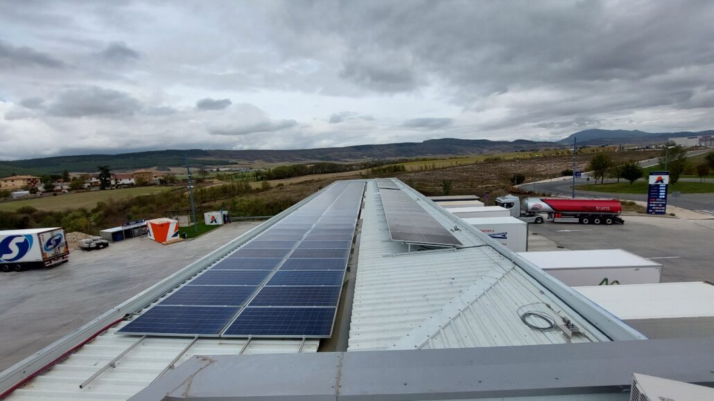 Instalación fotovoltaica andamur pamplona